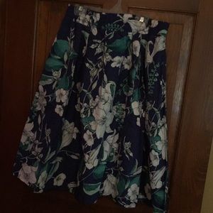 Cynthia Rowley A-line knee length skirt.